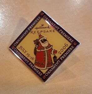 Hallmark Keepsake Employee 2006 Ornament Premiere Father Christmas Lapel Pin